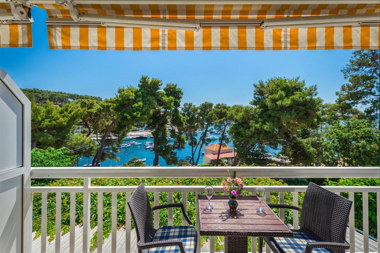 Sunny Days "Sara" - Zf Hvar Hvar Town Exterior photo